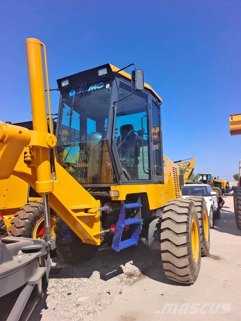 XCMG GR 180 Грейдери