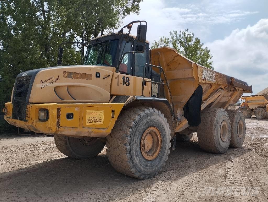 Bell B 40 D Зчленовані самоскиди