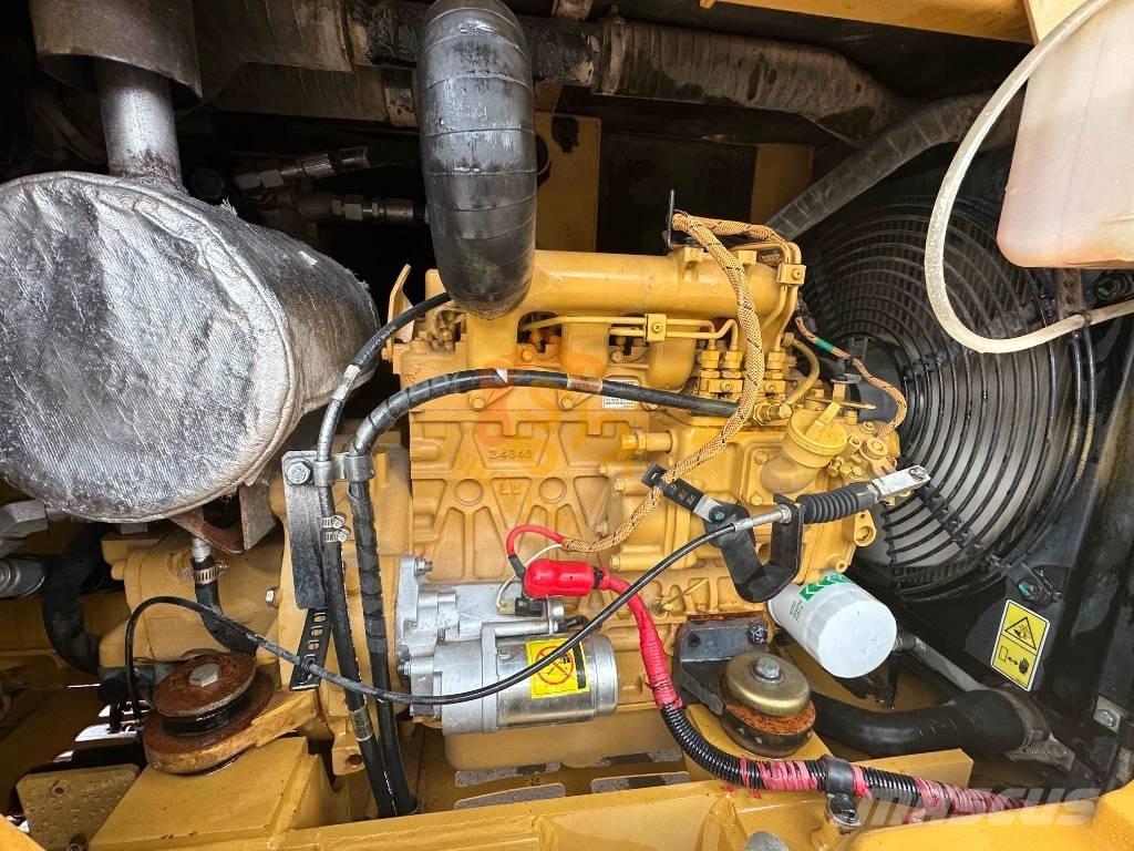 CAT 305.5E2 Гусеничні екскаватори