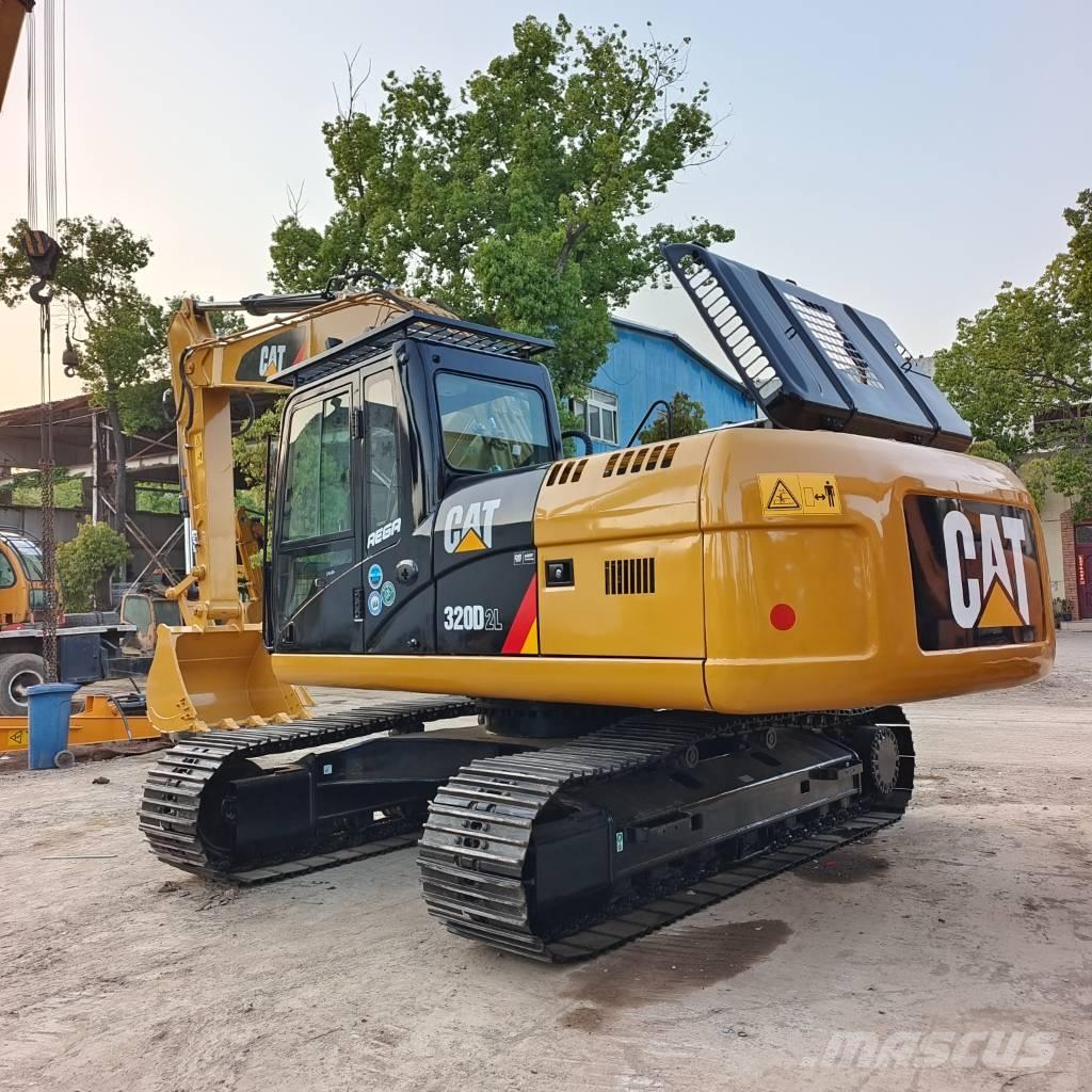 CAT 320D2L Гусеничні екскаватори