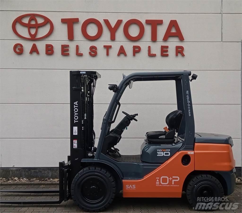 Toyota 52-8FDF30 Дизельні навантажувачі
