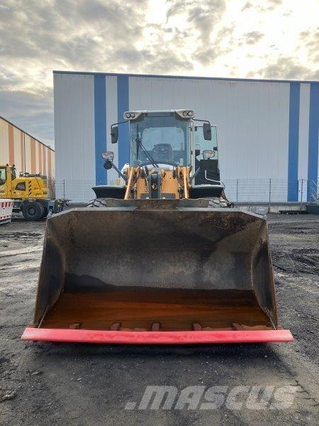 Liebherr L526 Фронтальні навантажувачі