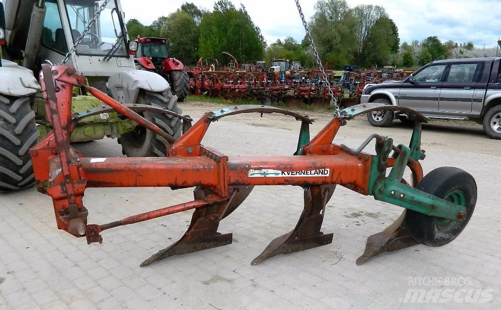 Kverneland 3 Звичайні плуги