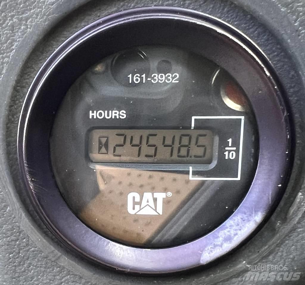 CAT 938 G Фронтальні навантажувачі