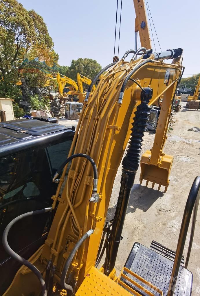 CAT 312 D2GC Гусеничні екскаватори