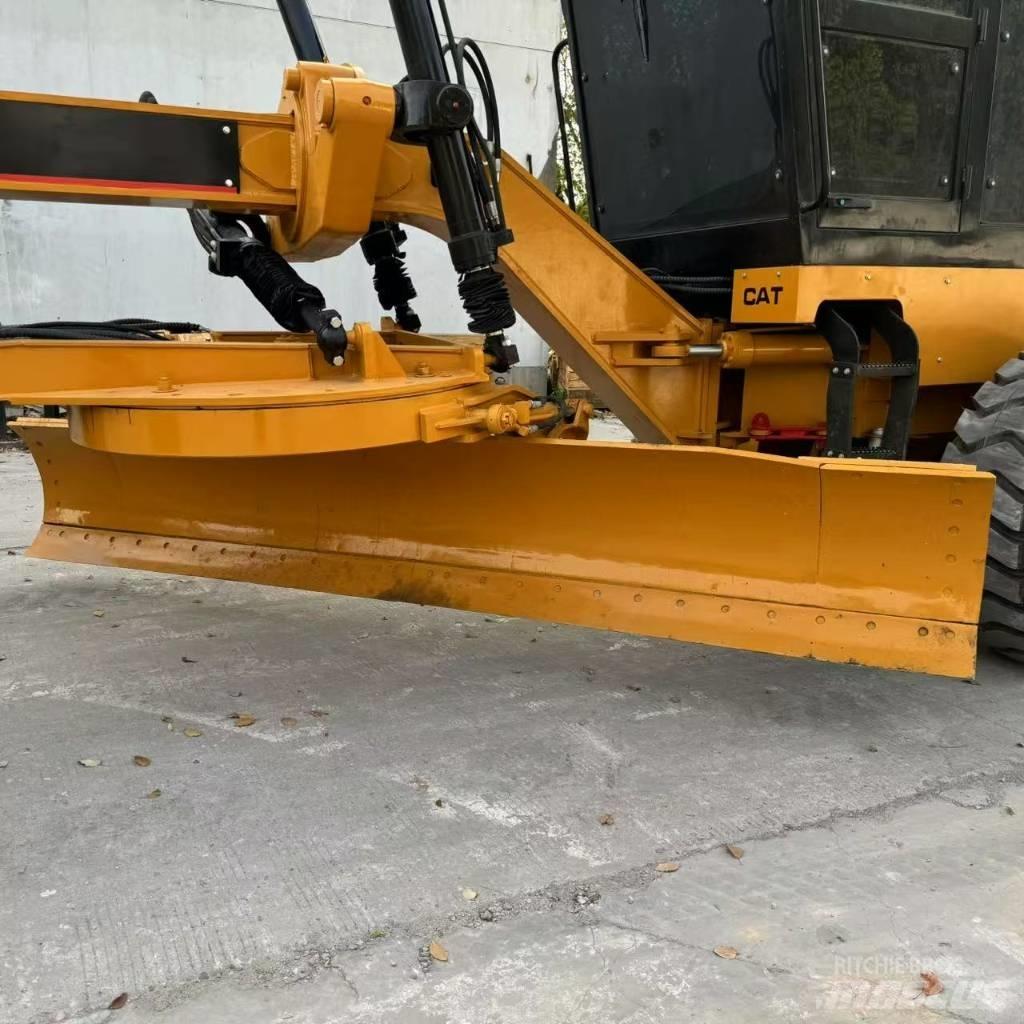 CAT 140 G Грейдери