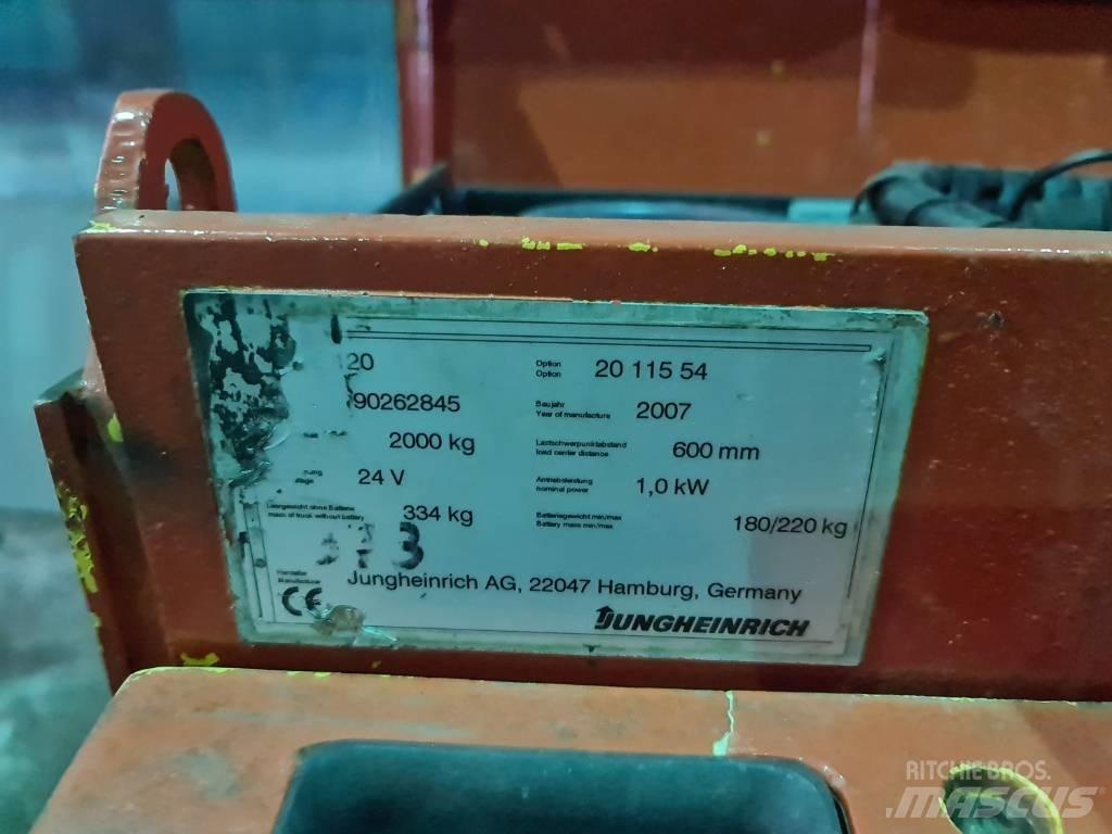 Jungheinrich EJE120 Штабелери