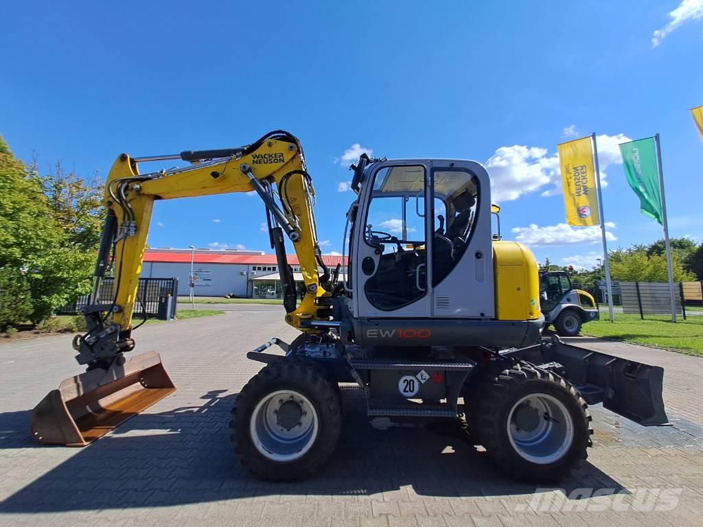 Wacker Neuson EW100 Колісні екскаватори