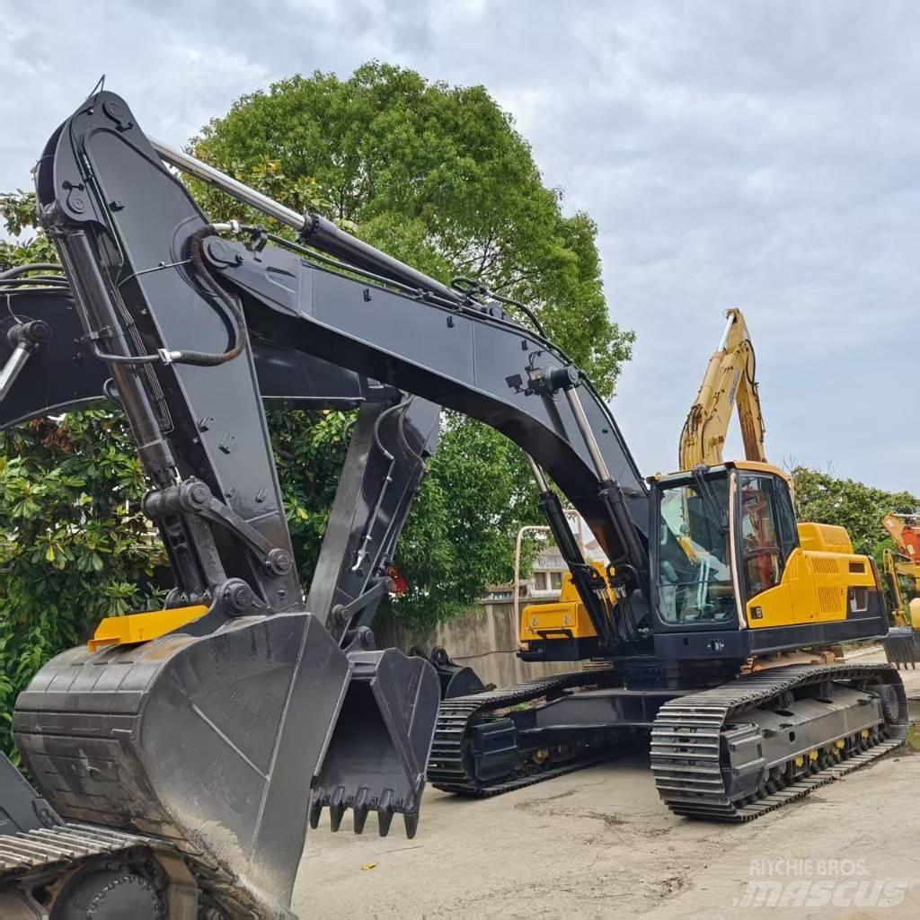 Volvo EC 380 Гусеничні екскаватори