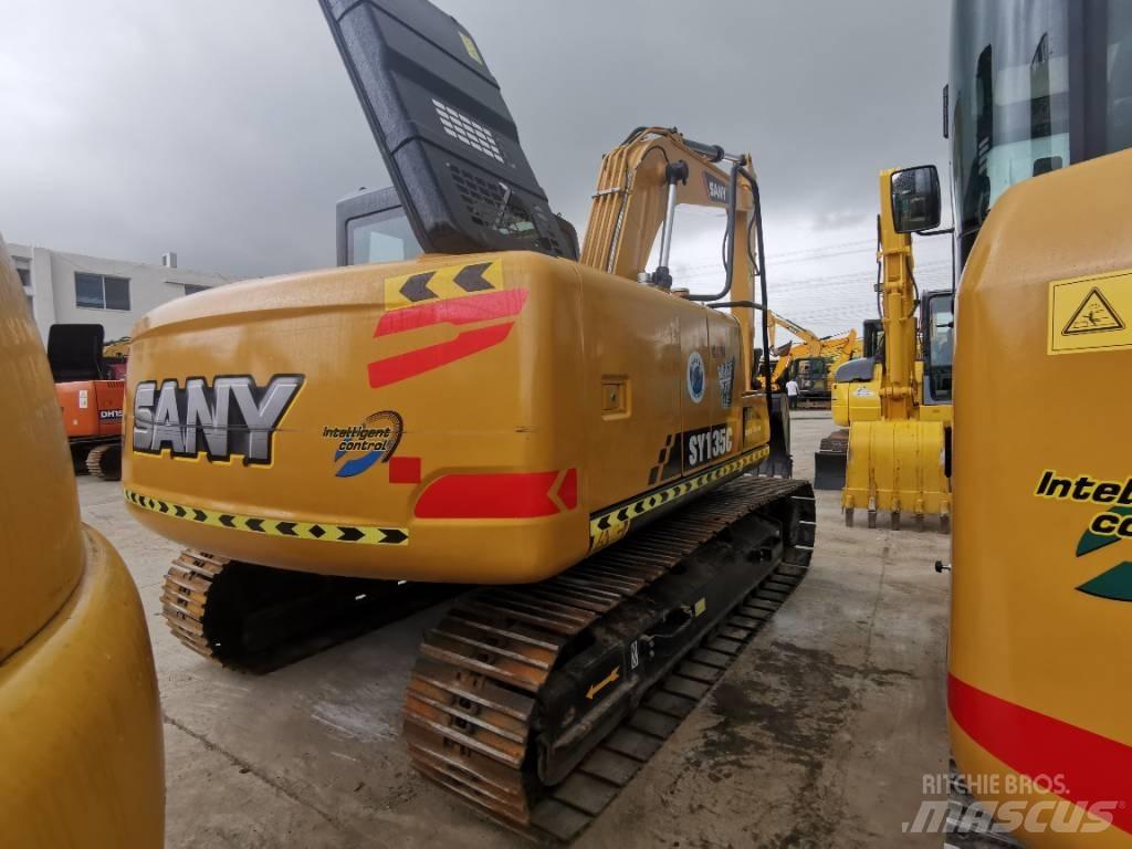 Sany 135c Гусеничні екскаватори