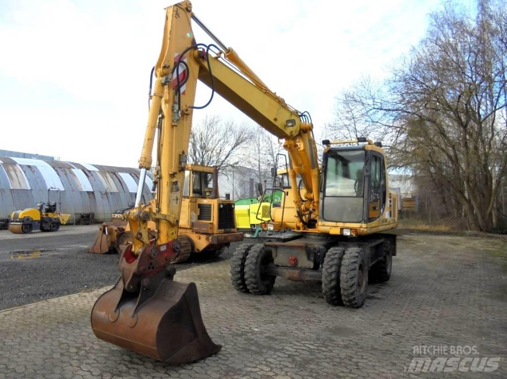 Komatsu PW 130ES-6K Колісні екскаватори