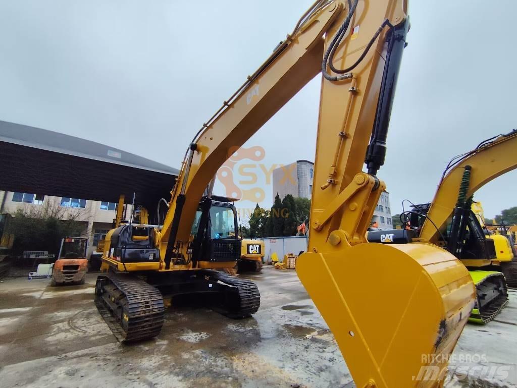 CAT 325 C Гусеничні екскаватори