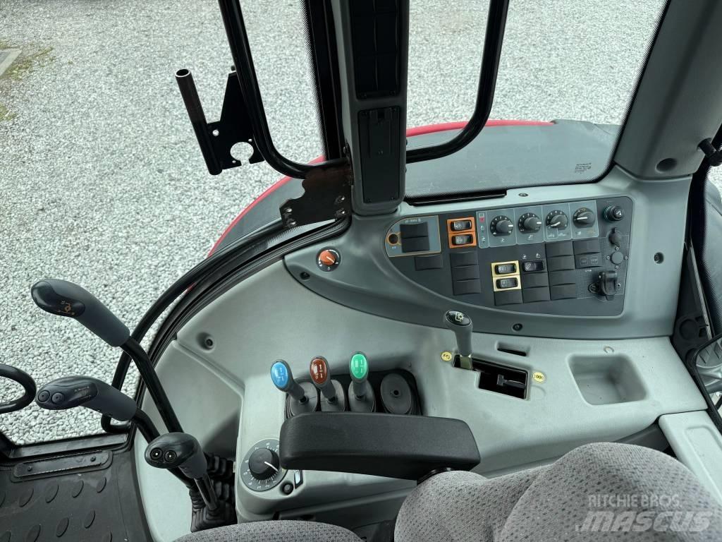 Valtra T 161 Трактори