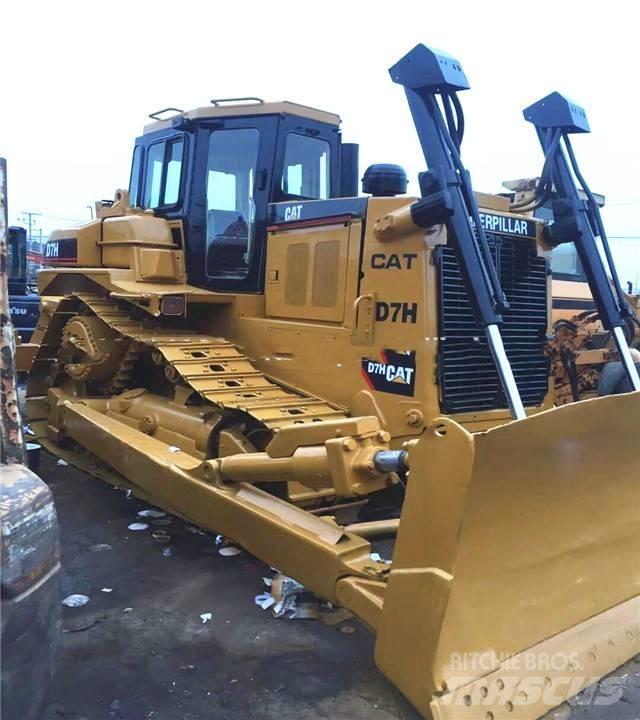 CAT D7H Гусеничні бульдозери
