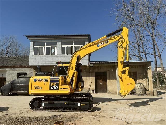 Komatsu PC130-7 Гусеничні екскаватори