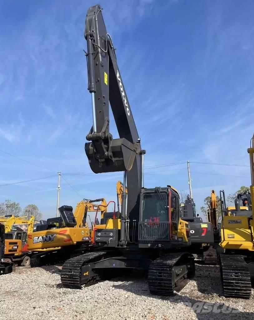 Volvo EC 240 Гусеничні екскаватори