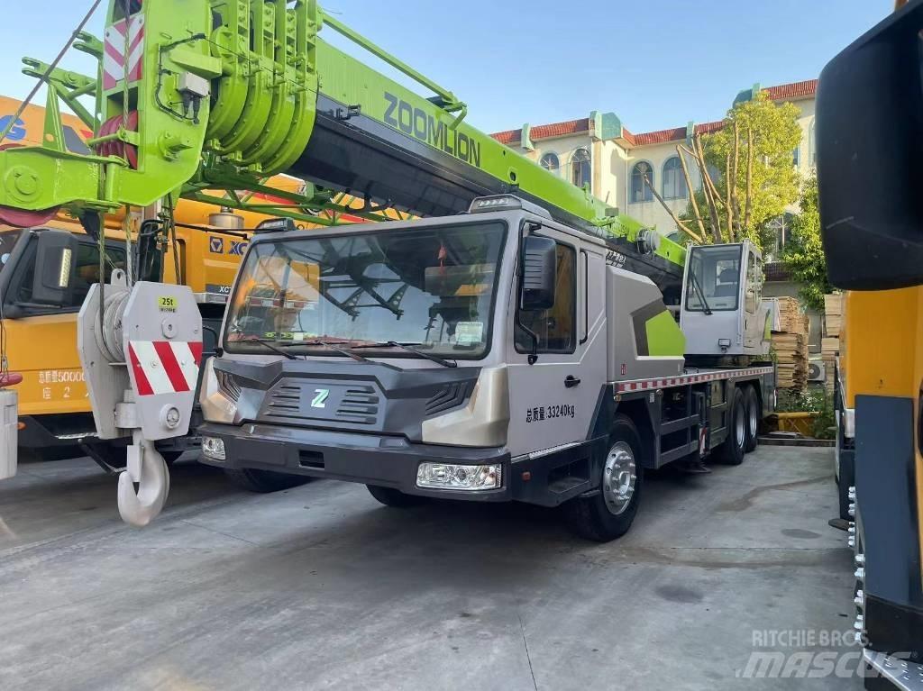 Zoomlion ZTC 251 V автокрани