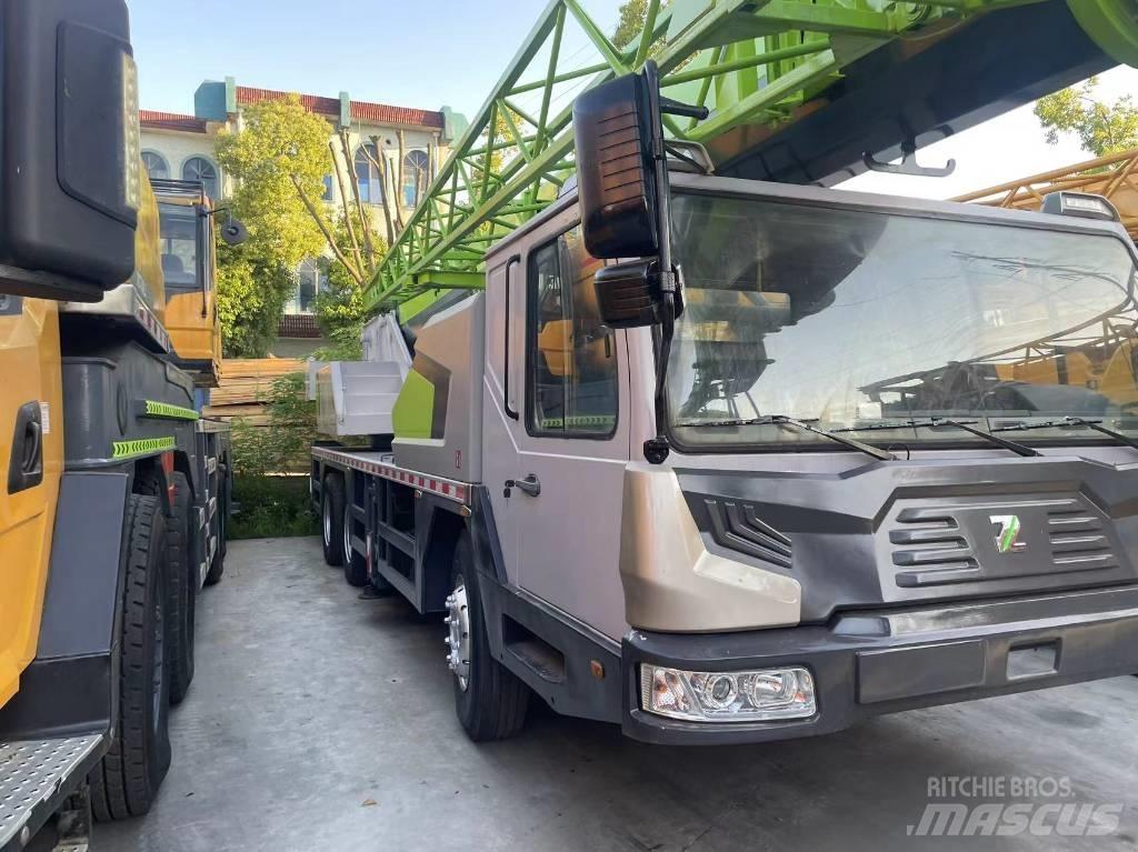 Zoomlion ZTC 251 V автокрани
