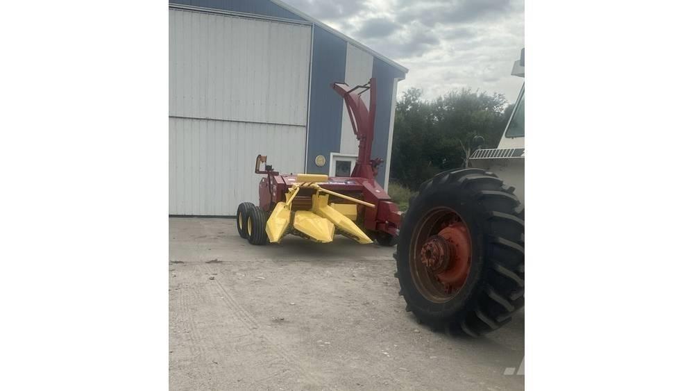 New Holland FP230 Фуражні комбайни