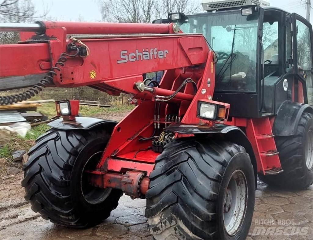 Schäffer 980T Малі навантажувачі