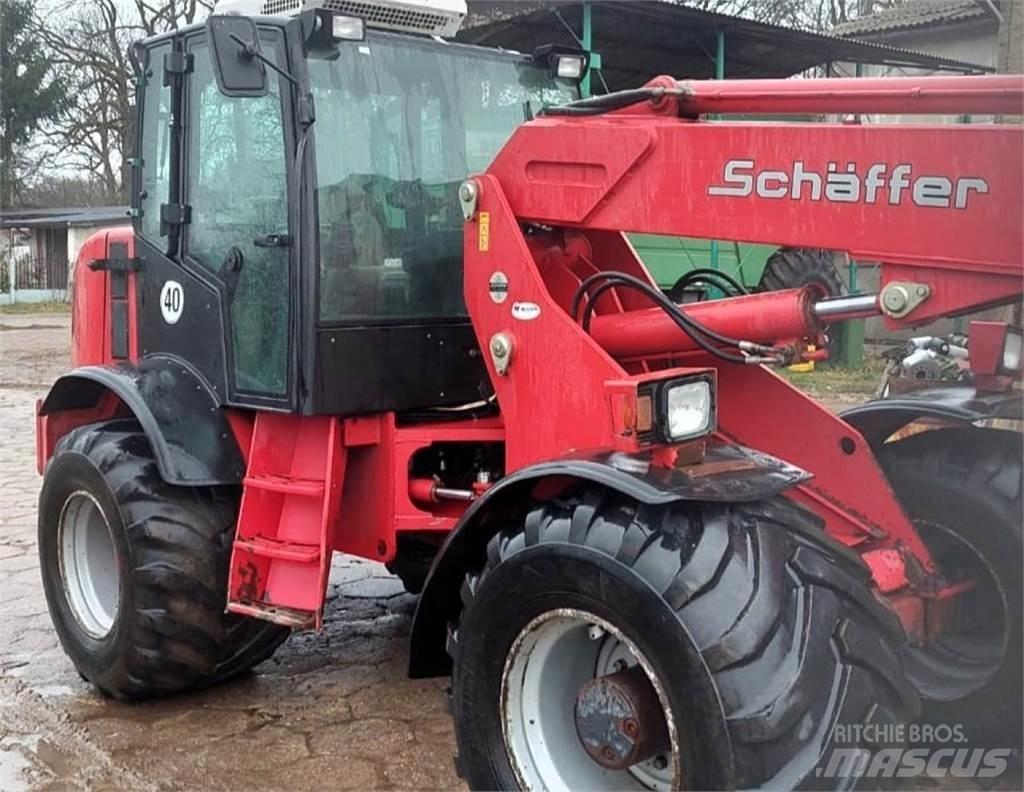 Schäffer 980T Малі навантажувачі