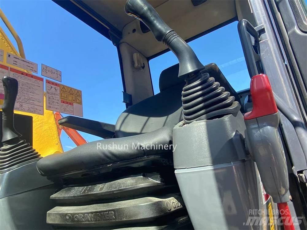 Komatsu PC 200 Гусеничні екскаватори