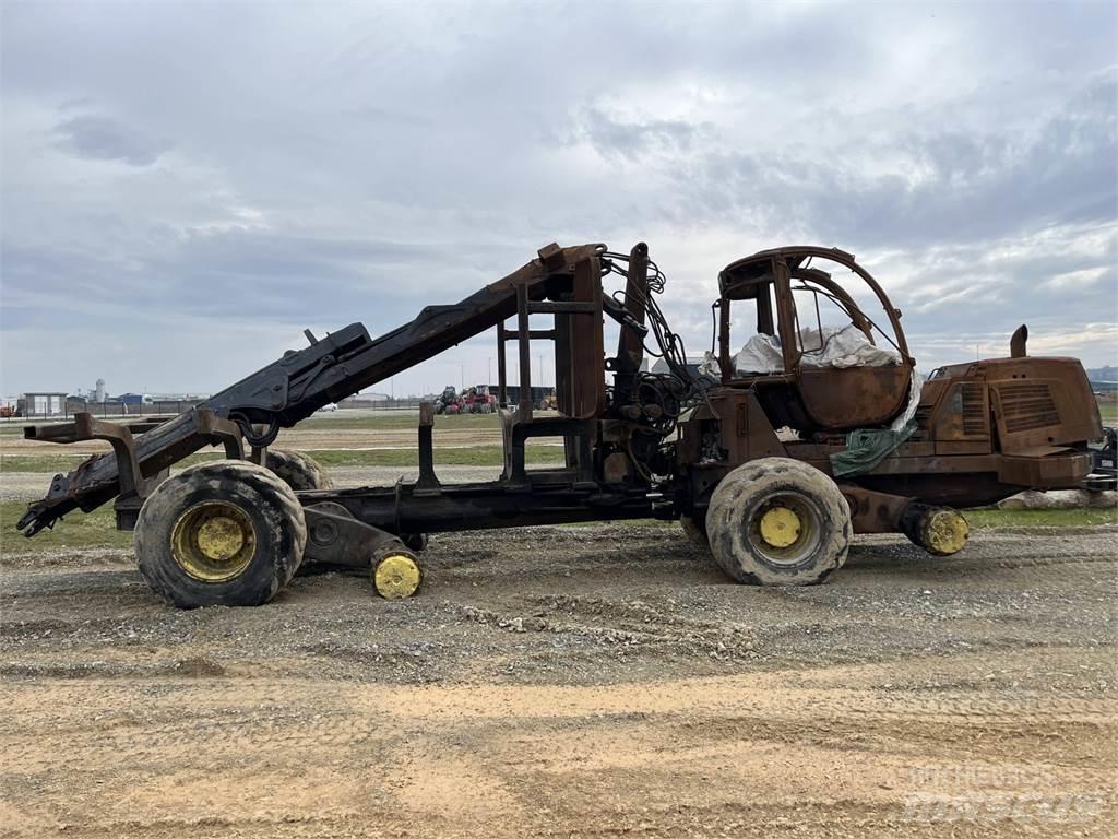 John Deere 1210E Форвардери