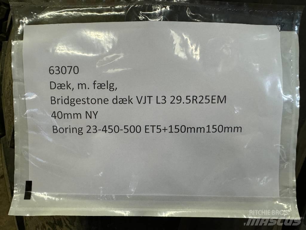 Bridgestone 29.5R25 Шини