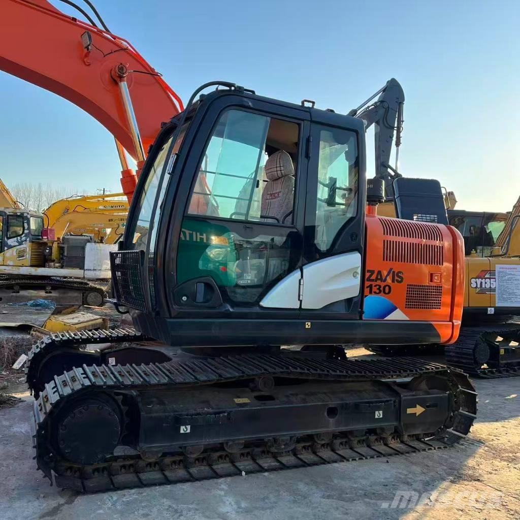 Hitachi ZX 130 Середні екскаватори 7т. - 12т.