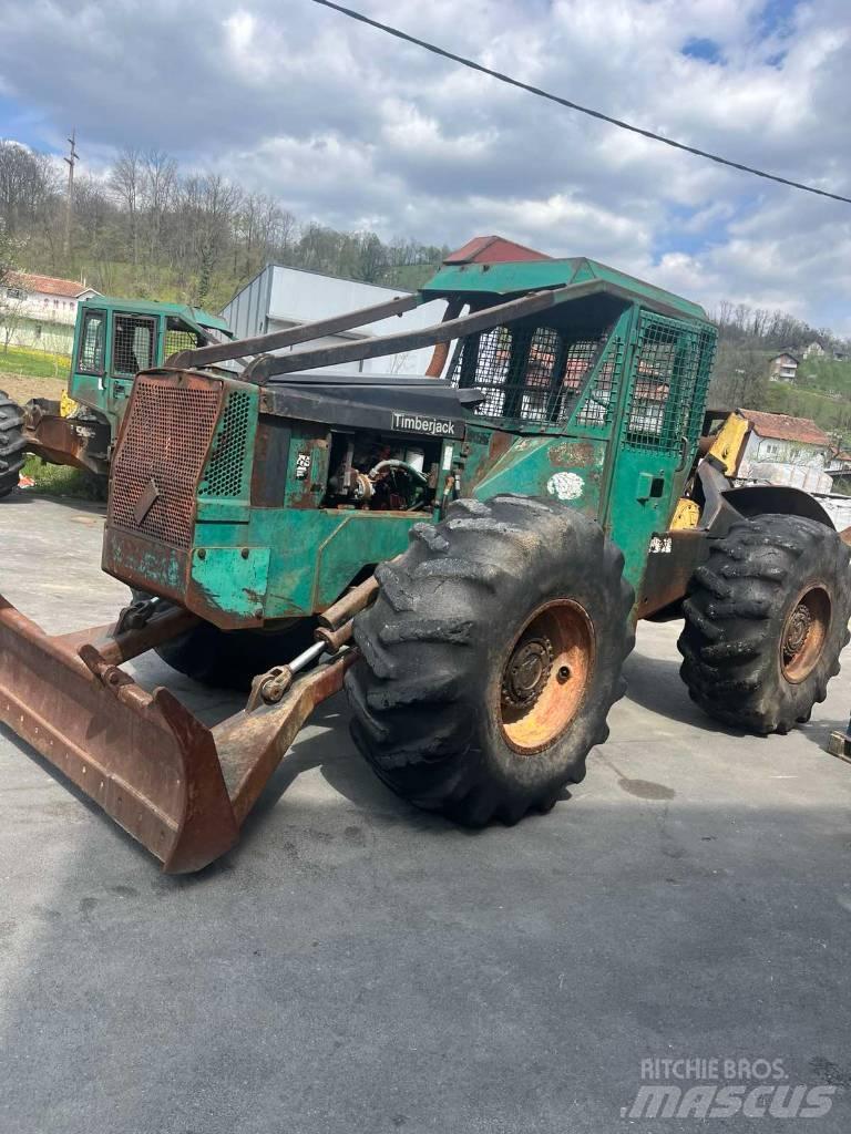 Timberjack 240 B Тягачі