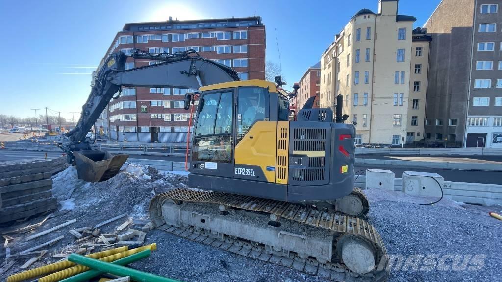 Volvo ECR235EL Гусеничні екскаватори