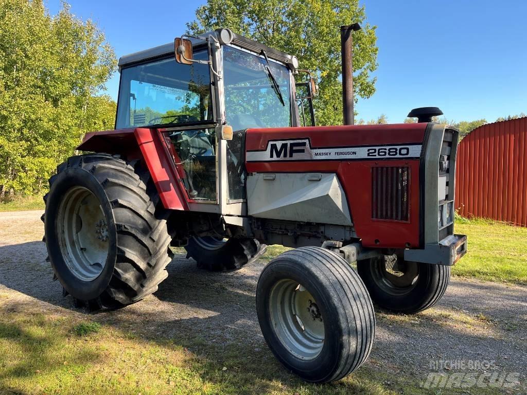 Massey Ferguson 2680 Трактори