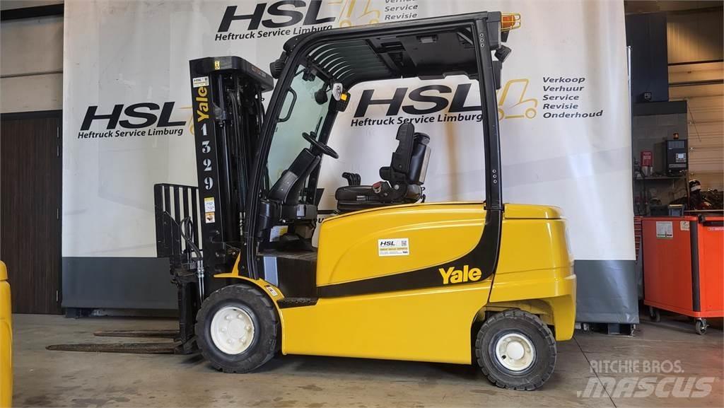 Yale ERP35VL E2145 Електронавантажувачі