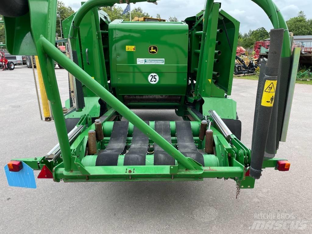 John Deere 744 H Рулонні прес-підбирачі