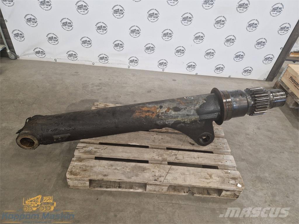 Komatsu 130F Транспортерні крани