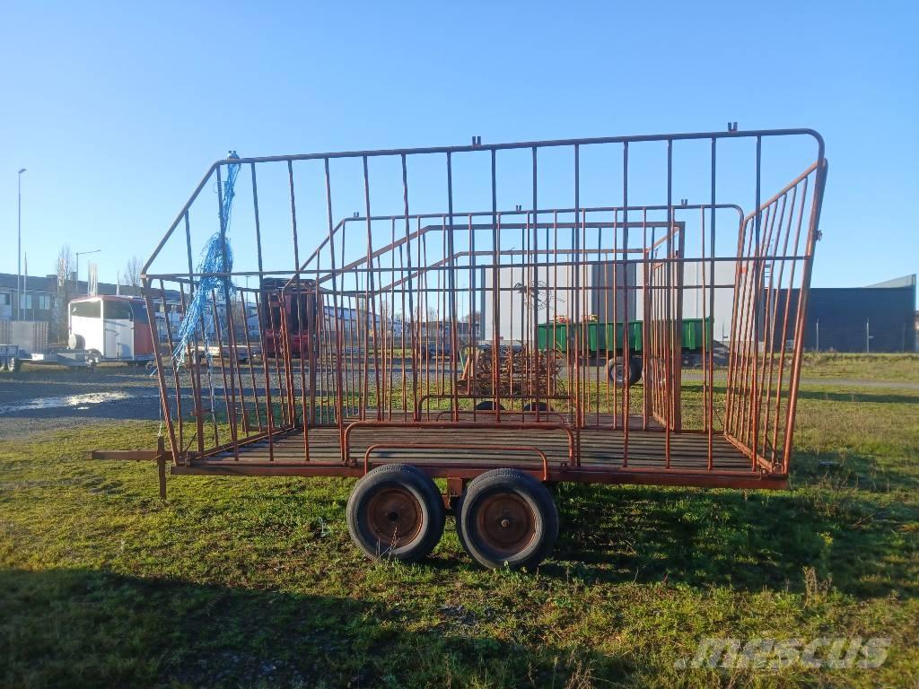  Balvagn Boggie Причепи для тюків