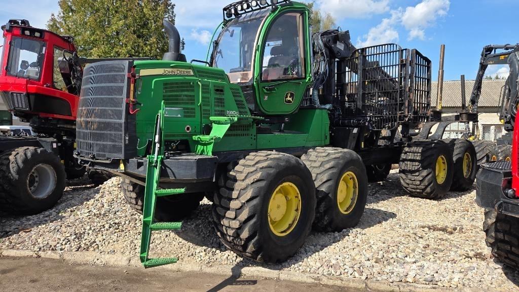 John Deere 1910 G Форвардери