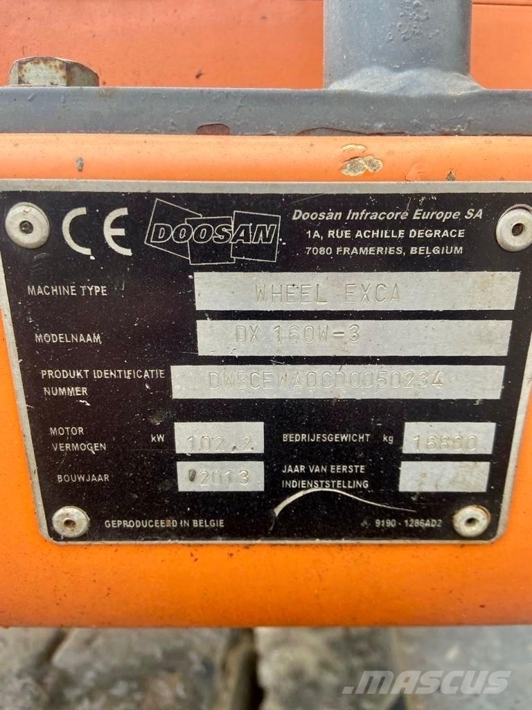 Doosan DX 160 W-3 Колісні екскаватори
