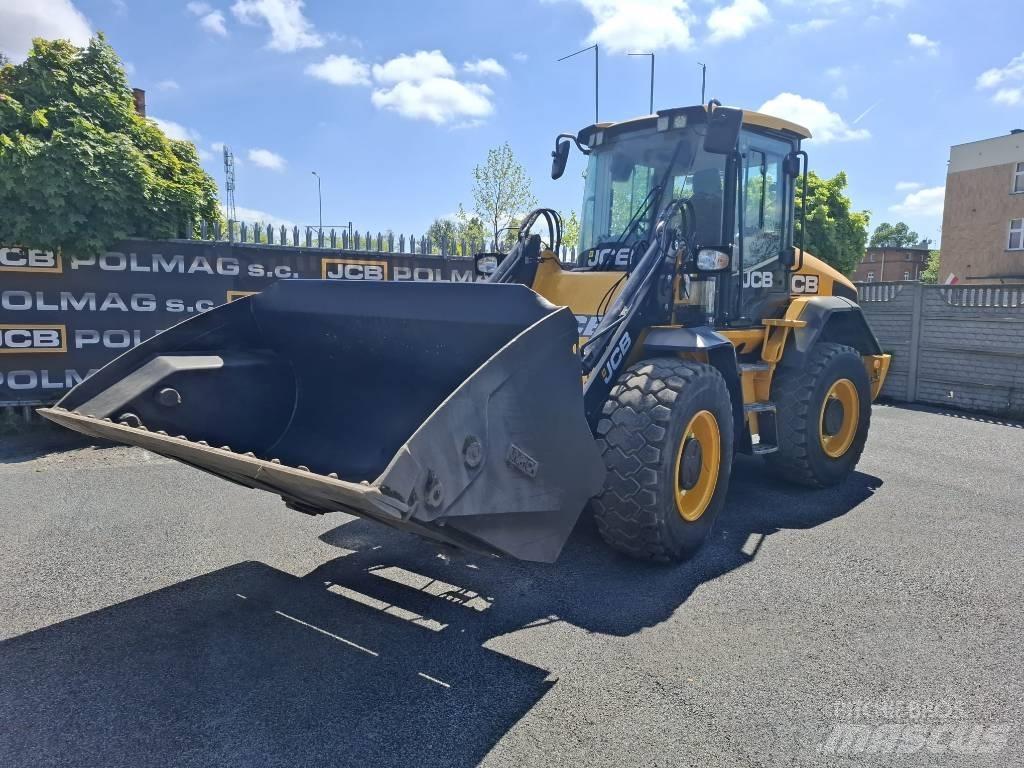 JCB 417 HT Фронтальні навантажувачі