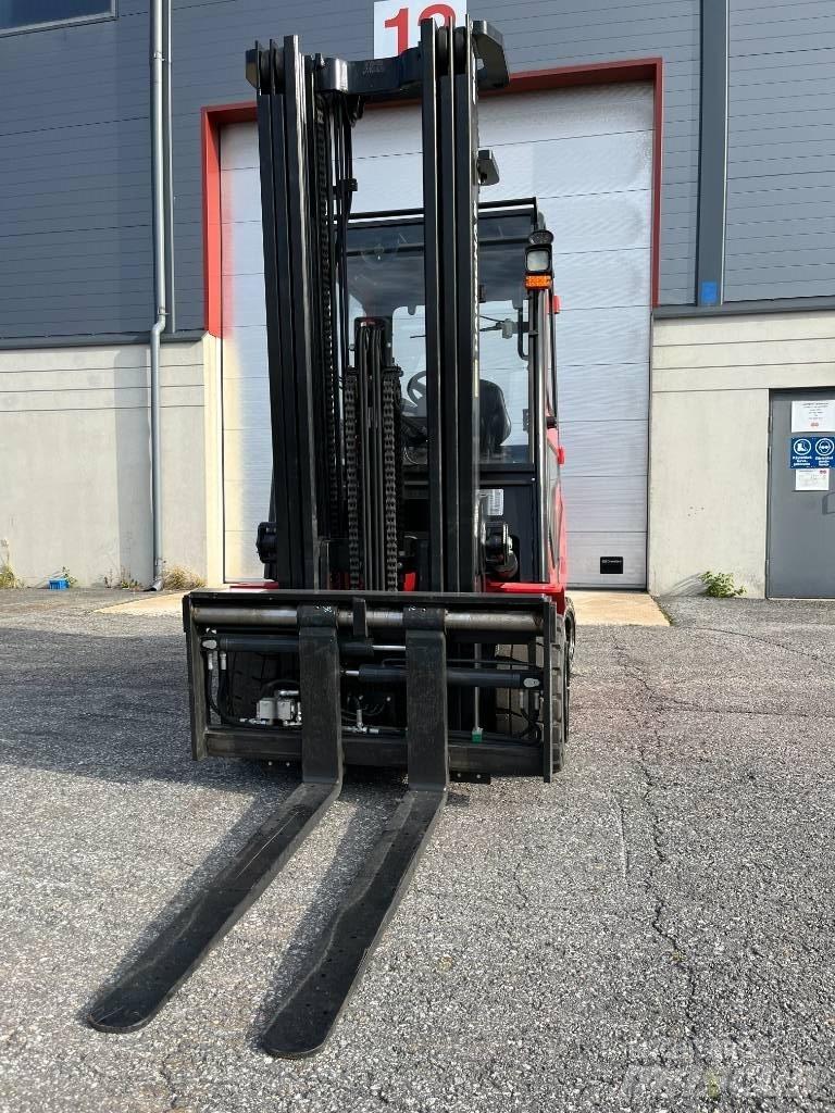 Hangcha CPD35-XD2 Електронавантажувачі