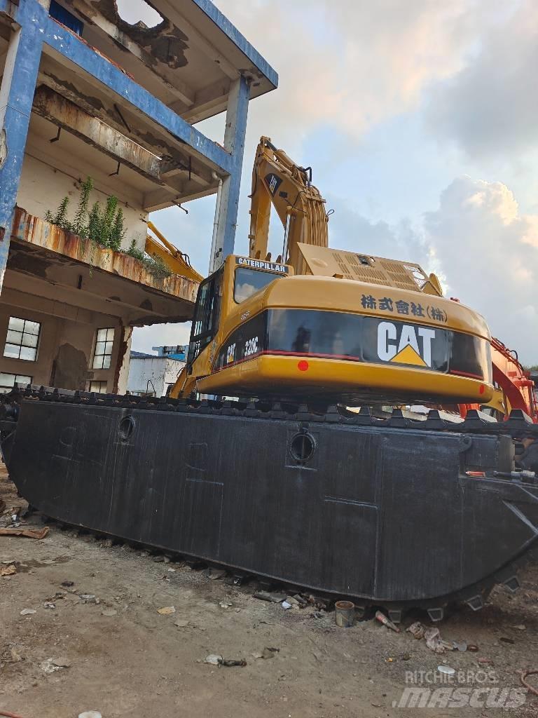 CAT 320 C Екскаватори-амфібії