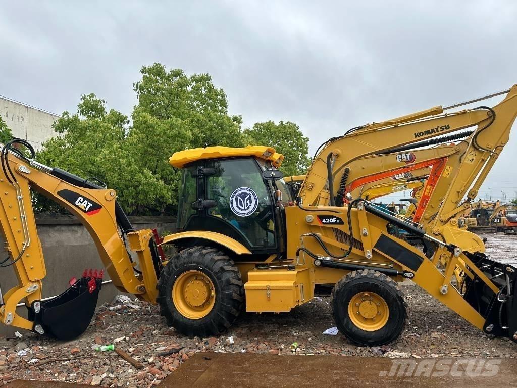 CAT 420 F Екскаватори-навантажувачі