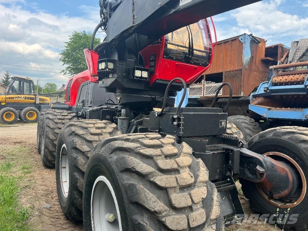 Komatsu 931 XC Харвестери