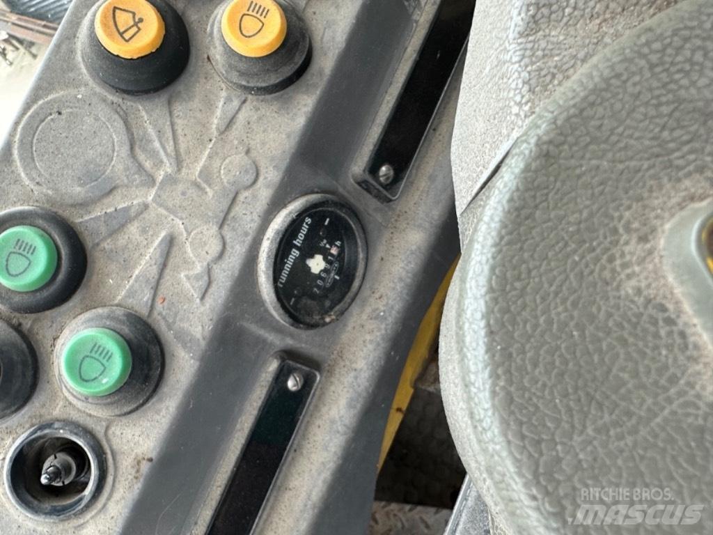 JCB 525 Телескопічні навантажувачі