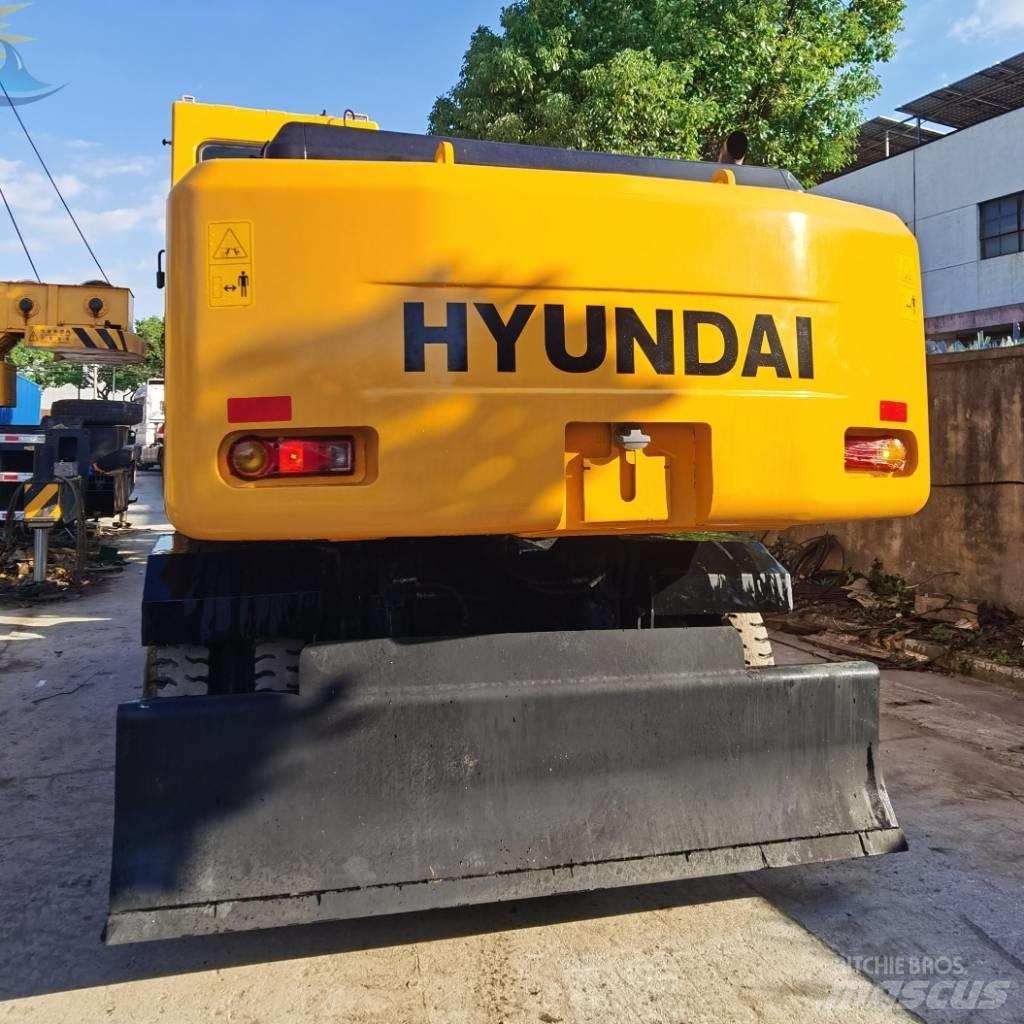 Hyundai R 210W-7 Колісні екскаватори