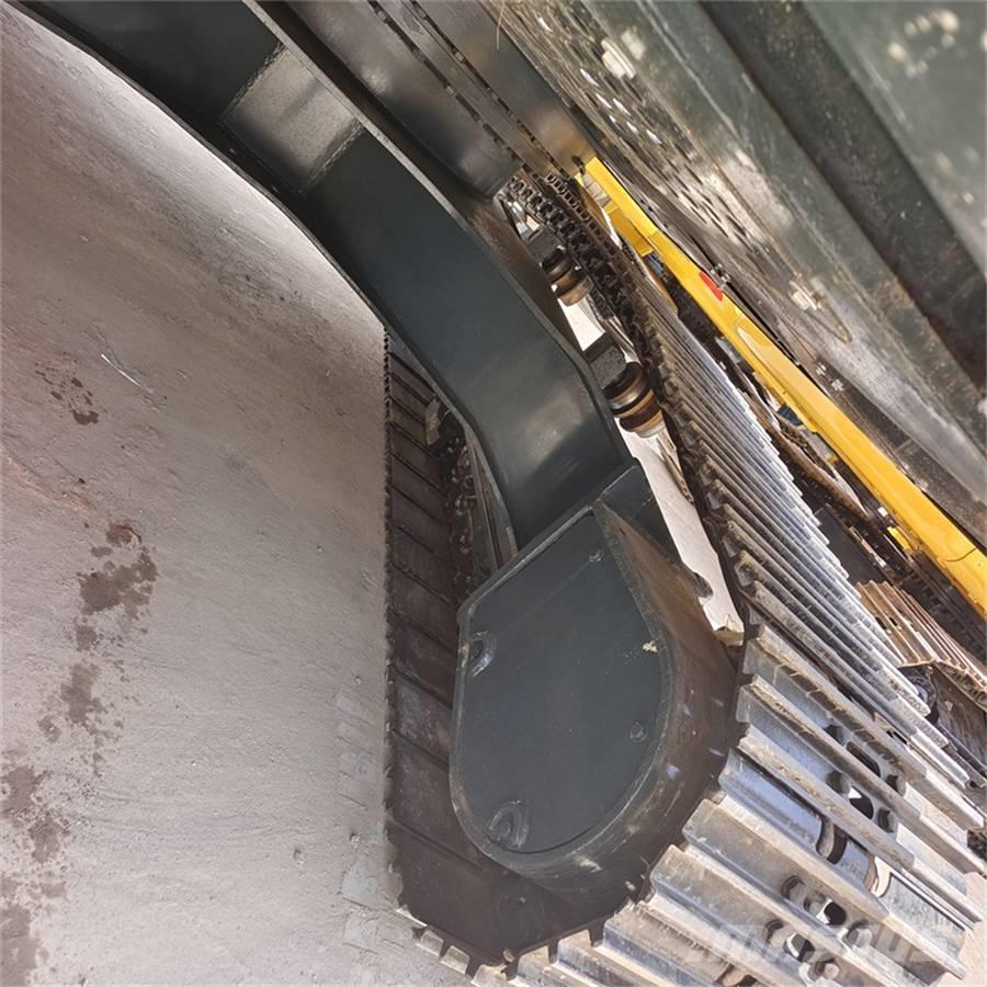 Hyundai 220 LC-9S Гусеничні екскаватори