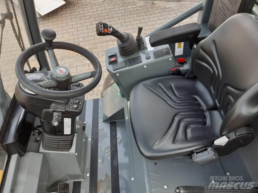 Wacker Neuson WL 54 Фронтальні навантажувачі