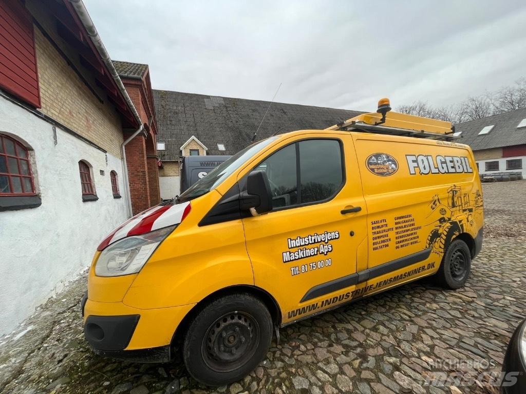 Ford Transit Custom Автомобілі