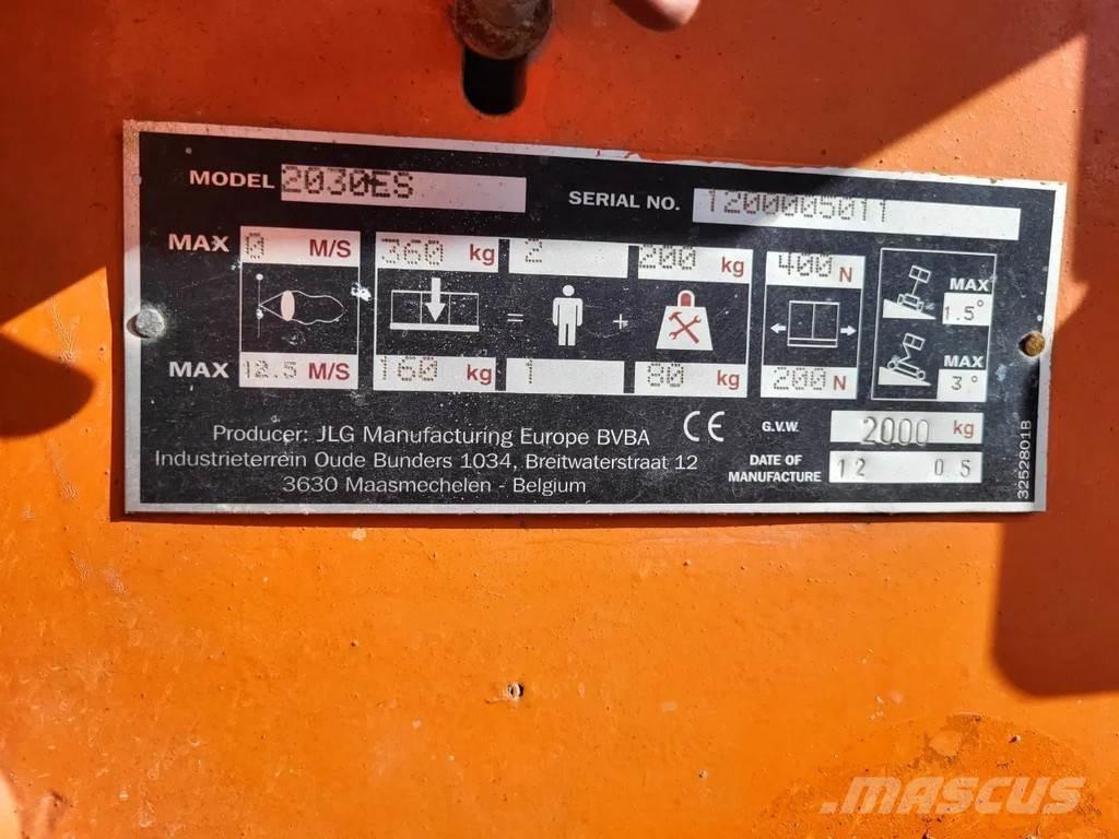 JLG 2030ES Підйомники-ножиці