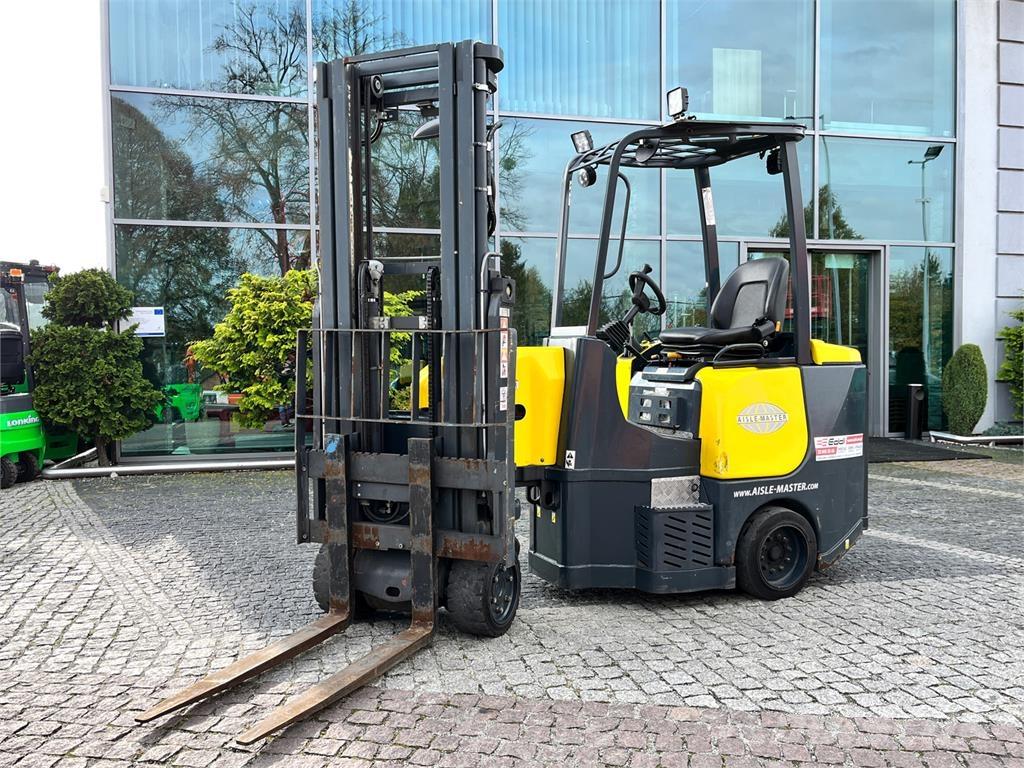 Aisle-Master 15NE Вантажник для вузьких проходів